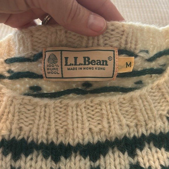 EUC LL Bean Sz M Dog & Boot Vintage Wool Sweater - Picture 2 of 2